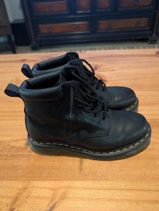 Dr Marten Mens Boots main image 5